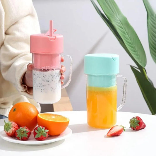 2-in-1 Multifunctional Crusher Juicer for Effortless Extraction